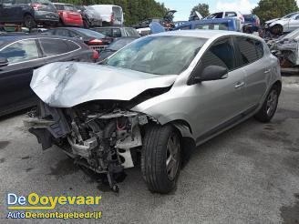 rozbiórka samochody osobowe Renault Mégane Megane III Berline (BZ), Hatchback 5-drs, 2008 / 2016 1.5 dCi 110 2014/10