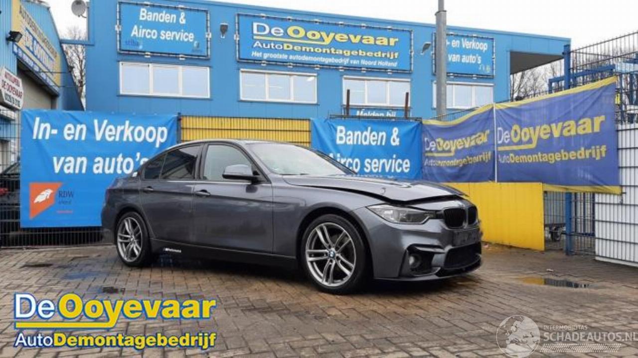 BMW 3-serie 3 serie (F30), Sedan, 2011 / 2018 320i 1.6 16V EfficientDynamicsEdition