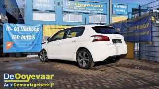 Damaged car Peugeot 308 308 (L3/L8/LB/LH/LP), Hatchback 5-drs, 2013 / 2021 1.2 12V e-THP PureTech 110 2015/7