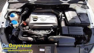 Volkswagen Scirocco Scirocco (137/13AD), Hatchback 3-drs, 2008 / 2017 2.0 TSI 16V picture 3