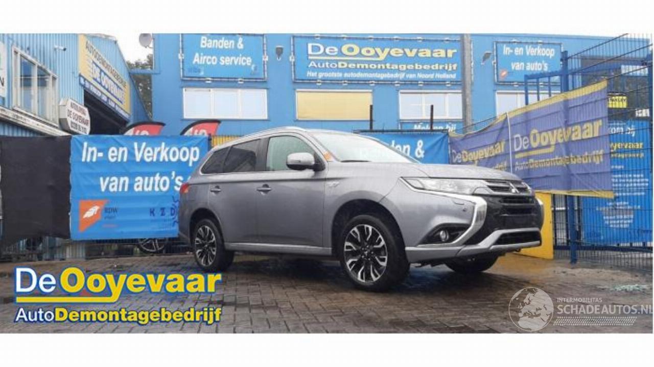 Mitsubishi Outlander Outlander (GF/GG), SUV, 2012 2.0 16V PHEV 4x4
