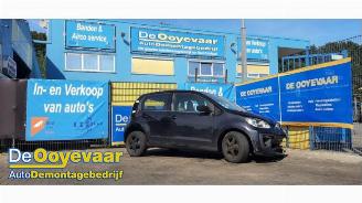 Salvage car Volkswagen Up Up! (121), Hatchback, 2011 1.0 12V 60 2018/1