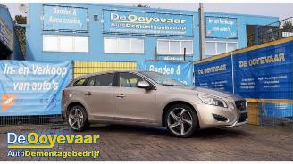 Salvage car Volvo V-60 V60 I (FW/GW), Combi, 2010 / 2018 2.4 D5 20V 2011/3