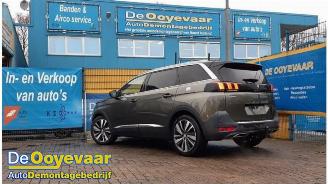 Peugeot 5008 5008 II (M4/MC/MJ/MR), MPV, 2016 / 2024 1.2 12V e-THP PureTech 130 picture 6
