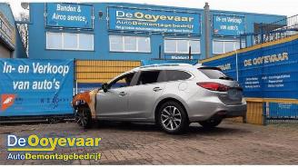 Salvage car Mazda 3 6 SportBreak (GJ/GH/GL), Combi, 2012 2.0 SkyActiv-G 165 16V 2013/9