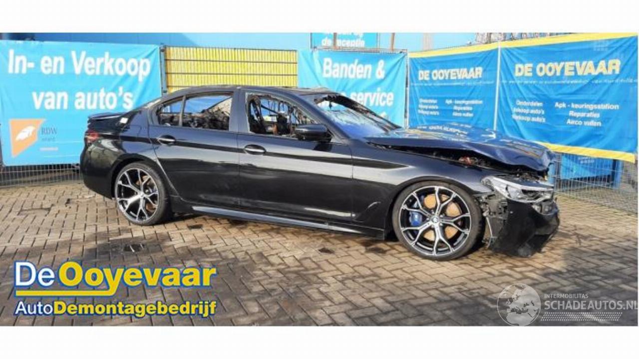 BMW M5 M5 (G30), Sedan, 2017 M550i xDrive 4.4 V8 32V TwinPower Turbo