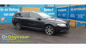 Salvage car Volvo V-70 V70 (BW), Combi, 2007 / 2016 2.4 D5 20V 2008/8