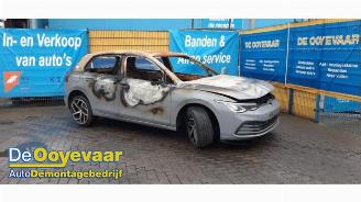 Salvage car Volkswagen Golf Golf VIII (CD1), Hatchback, 2019 1.5 eTSI 16V 2020/9