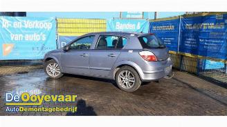 Opel Astra Astra H (L48), Hatchback 5-drs, 2004 / 2014 1.9 CDTi 16V picture 4