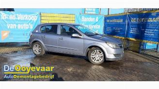 Salvage car Opel Astra Astra H (L48), Hatchback 5-drs, 2004 / 2014 1.9 CDTi 16V 2005/6