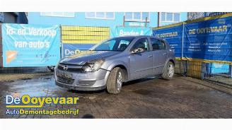 Opel Astra Astra H (L48), Hatchback 5-drs, 2004 / 2014 1.9 CDTi 16V picture 6