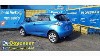 damaged passenger cars Renault Zoé Zoe (AG), Hatchback 5-drs, 2012 43kW 2019/6