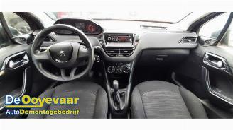 Peugeot 208 208 I (CA/CC/CK/CL), Hatchback, 2012 / 2019 1.0 Vti 12V PureTech picture 2