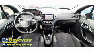 Peugeot 208 208 I (CA/CC/CK/CL), Hatchback, 2012 / 2019 1.4 HDi picture 2