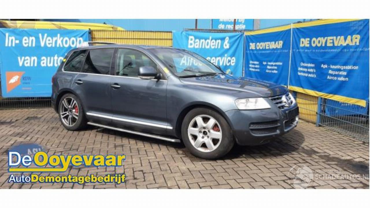 Volkswagen Touareg Touareg (7LA/7L6), SUV, 2002 / 2010 5.0 TDI V10