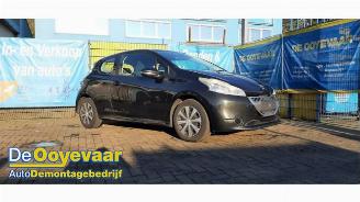 Vrakbiler auto Peugeot 208 208 I (CA/CC/CK/CL), Hatchback, 2012 / 2019 1.4 HDi 2012/5