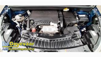 Opel Crossland Crossland (X), SUV, 2017 1.2 Turbo 12V picture 3