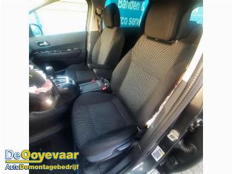 Peugeot 5008 5008 I (0A/0E), MPV, 2009 / 2017 1.6 HDiF 16V picture 8
