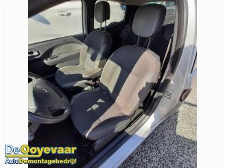 Renault Twingo Twingo II (CN), Hatchback 3-drs, 2007 / 2014 1.2 16V picture 7