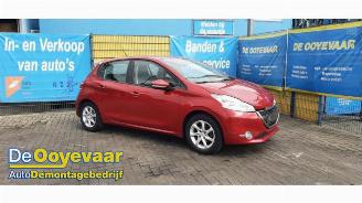 demontáž osobní automobily Peugeot 208 208 I (CA/CC/CK/CL), Hatchback, 2012 / 2019 1.2 Vti 12V PureTech 82 2014/2