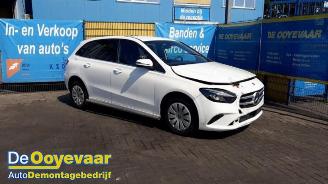 Auto da rottamare Mercedes B-klasse B (W247), Hatchback, 2018 / 2026 2.0 B-200d 2022/10
