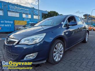 disassembly passenger cars Opel Astra Astra J (PC6/PD6/PE6/PF6), Hatchback 5-drs, 2009 / 2015 1.4 Turbo 16V 2010/9