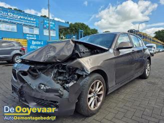 Coche siniestrado BMW 1-serie 1 serie (F20), Hatchback 5-drs, 2011 / 2019 116i 1.6 16V 2013/4