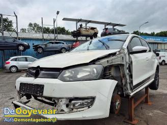 demontáž osobní automobily Volkswagen Polo Polo V (6R), Hatchback, 2009 / 2017 1.2 TDI 12V BlueMotion 2012/1