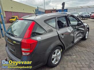 Kia Cee d Cee'd Sporty Wagon (EDF), Combi, 2007 / 2012 1.4 16V picture 3