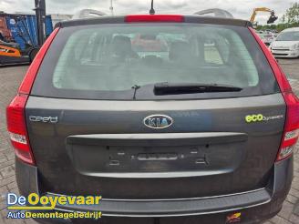 Kia Cee d Cee'd Sporty Wagon (EDF), Combi, 2007 / 2012 1.4 16V picture 12