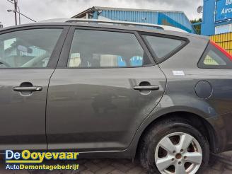 Kia Cee d Cee'd Sporty Wagon (EDF), Combi, 2007 / 2012 1.4 16V picture 10