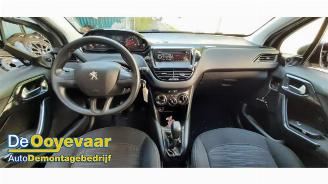 Peugeot 208 208 I (CA/CC/CK/CL), Hatchback, 2012 / 2019 1.0 Vti 12V PureTech picture 2