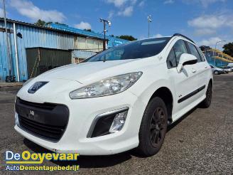 Coche siniestrado Peugeot 308 308 SW (4E/H), Combi 5-drs, 2007 / 2014 1.4 VTI 16V 2011/7