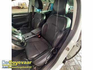 Renault Mégane Megane IV Estate (RFBK), Combi 5-drs, 2016 1.3 TCE 160 16V picture 6