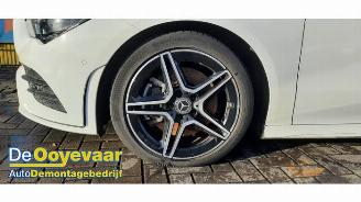 Mercedes Cla-klasse CLA Shooting Brake (118.6), Combi, 2019 1.3 CLA-250 e Turbo 16V picture 7
