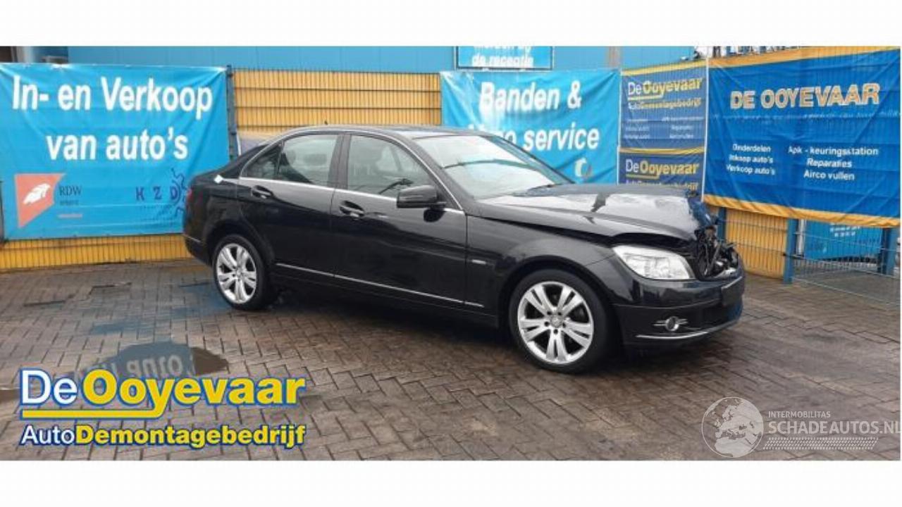 Mercedes C-klasse C (W204), Sedan, 2007 / 2014 1.8 C-180 CGI 16V