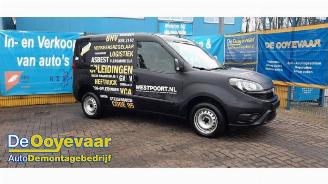 Salvage car Fiat Doblo Doblo Cargo (263), Van, 2010 1.6 D Multijet 2021/10