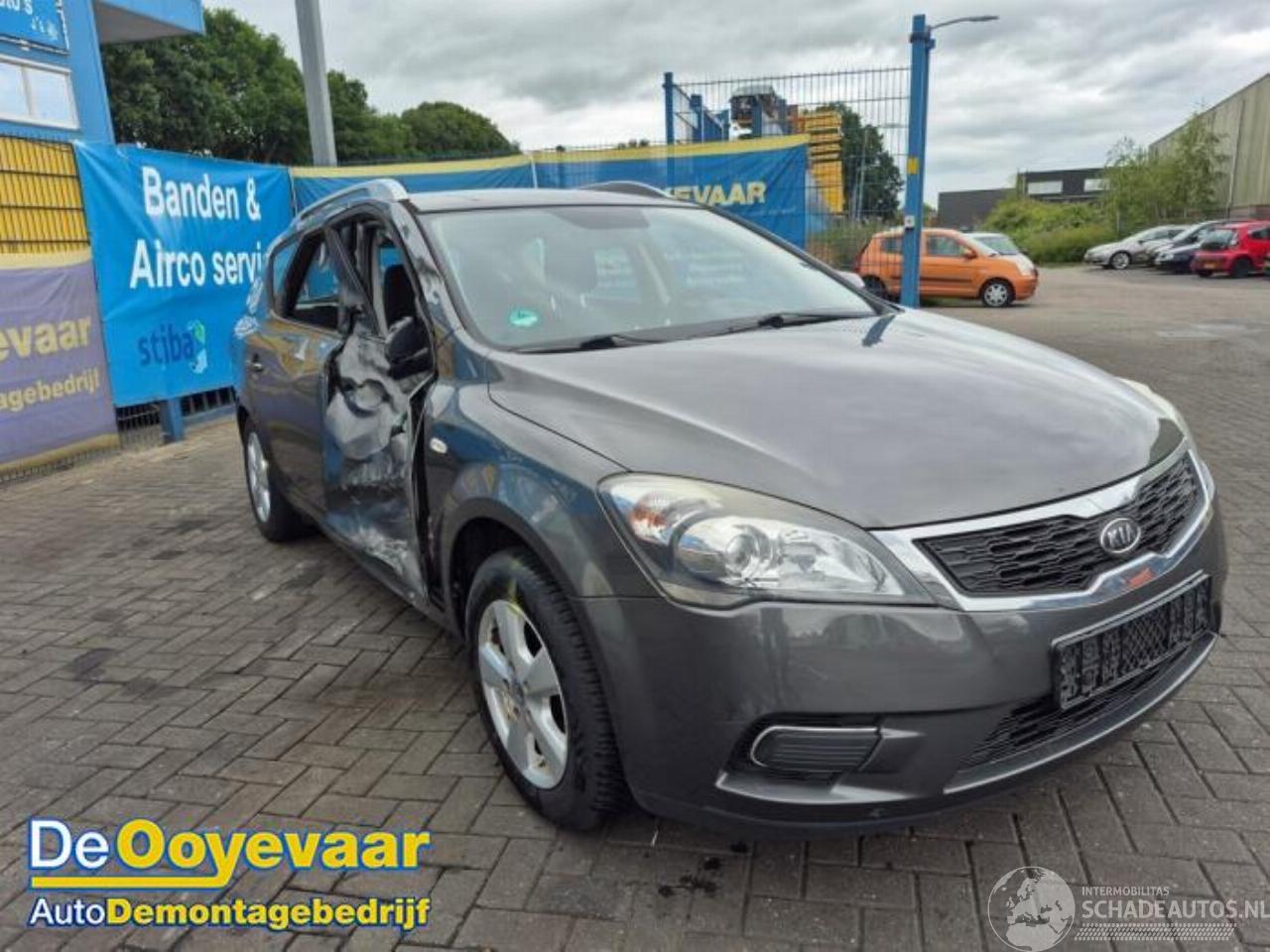 Kia Cee d Cee'd Sporty Wagon (EDF), Combi, 2007 / 2012 1.4 16V