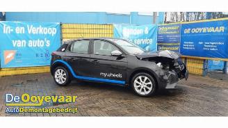 Salvage car Opel Corsa Corsa F (UB/UH/UP), Hatchback 5-drs, 2019 1.2 12V 75 2021/12