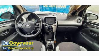 Toyota Aygo Aygo (B40), Hatchback, 2014 1.0 12V VVT-i picture 5