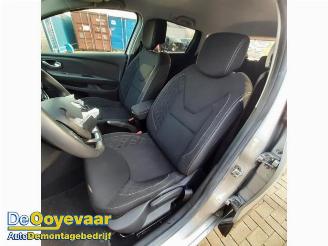 Renault Clio Clio IV Estate/Grandtour (7R), Combi 5-drs, 2012 / 2021 0.9 Energy TCE 90 12V picture 6