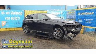 Démontage voiture Mercedes A-klasse A (177.0), Hatchback, 2018 / 2026 1.3 A-180 Turbo 16V 2020/5