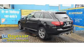 Voiture accidenté Mercedes C-klasse C Estate (S205), Combi, 2014 / 2021 C-180 1.6 16V BlueEfficiency 2017/10
