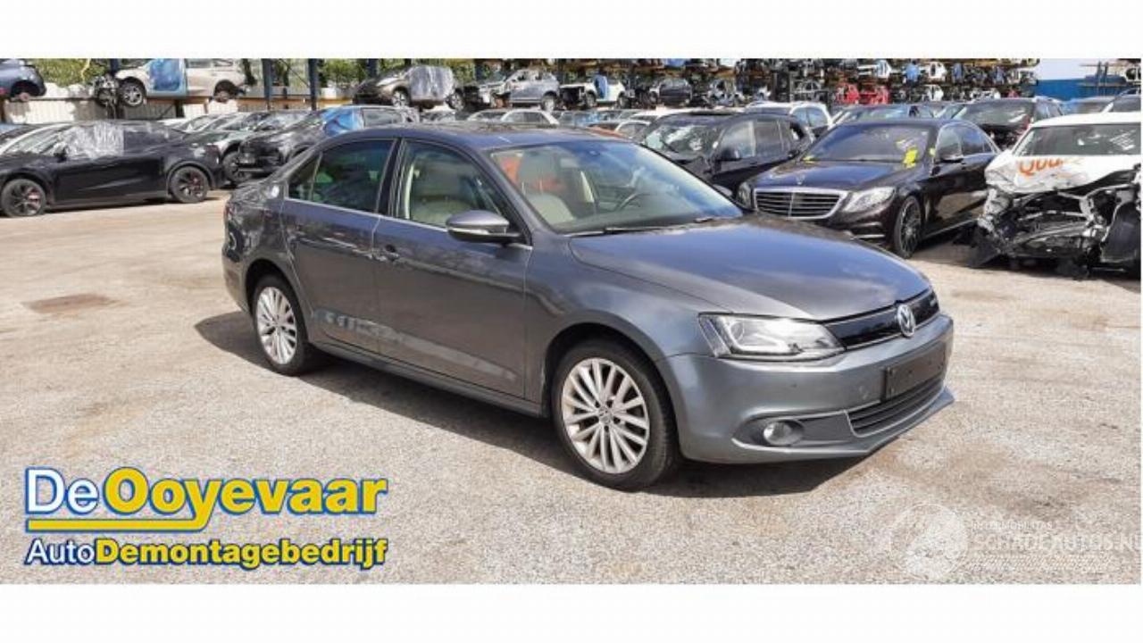 Volkswagen Jetta Jetta IV (162/16A), Sedan, 2010 / 2017 1.4 TSI Hybrid 16V