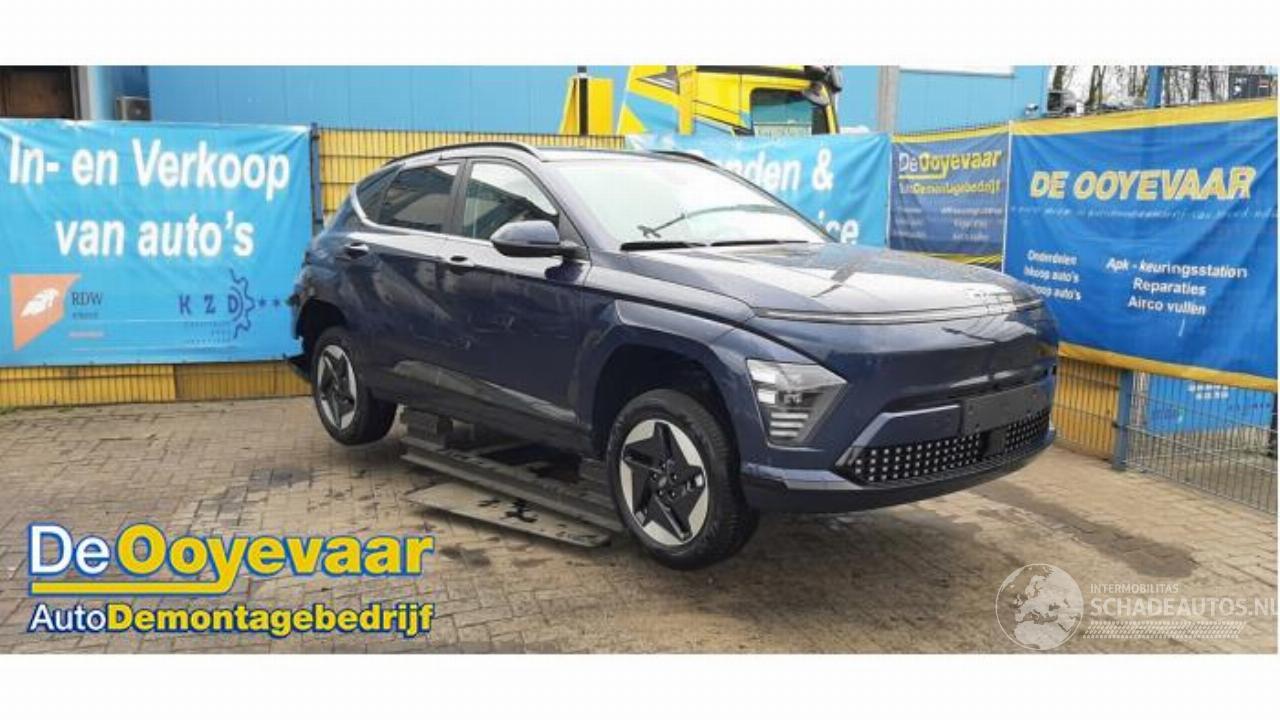 Hyundai Kona Kona (SX2), SUV, 2023 64.8/65.4 kWh