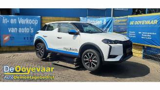 Salvage car Citroën DS3 DS 3/Crossback (UC/UJ/UR), Hatchback, 2018 E-Tense 54 kWh 2023/3