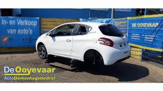 Peugeot 208 208 I (CA/CC/CK/CL), Hatchback, 2012 / 2019 1.2 Vti 12V PureTech 82 picture 3