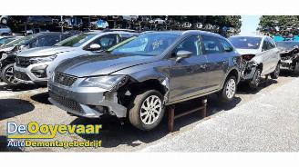 Seat Leon Leon ST (5FF), Combi 5-drs, 2012 / 2020 1.6 TDI Ecomotive 16V picture 4