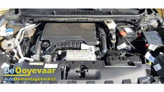 Peugeot 308 308 (L3/L8/LB/LH/LP), Hatchback 5-drs, 2013 / 2021 1.2 12V e-THP PureTech 110 picture 8