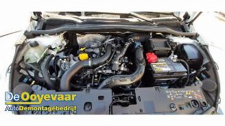 Renault Clio Clio IV Estate/Grandtour (7R), Combi 5-drs, 2012 / 2021 0.9 Energy TCE 90 12V picture 8